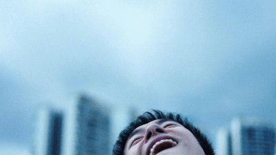 Big World: ketika dunia terasa terlalu besar untuk tubuh yang terbatas - Ryan Pratama