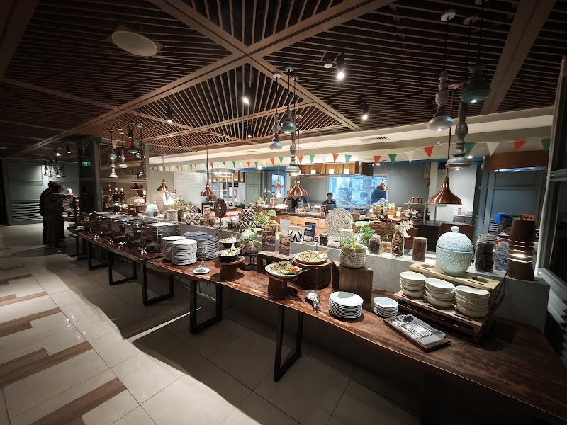 Makan Kitchen Surabaya - Ryan Pratama