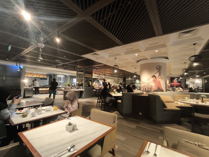 Makan Kitchen Surabaya - Ryan Pratama