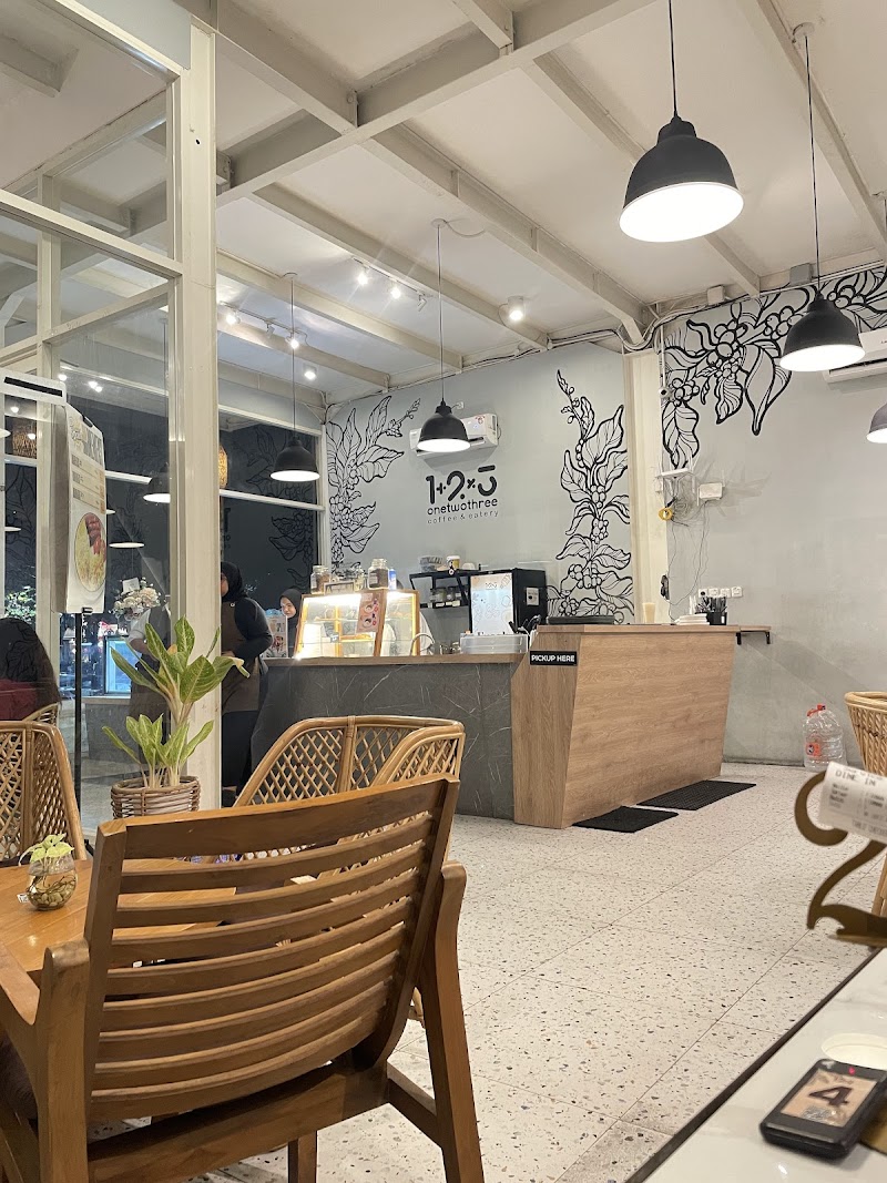 Onetwothree Coffee&Eatery 10 - Ryan Pratama Onetwothree Coffee&Eatery - Ryan Pratama