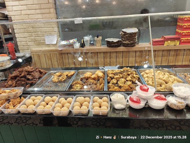 Depot Bu Rudy - Dharmahusada - Ryan Pratama