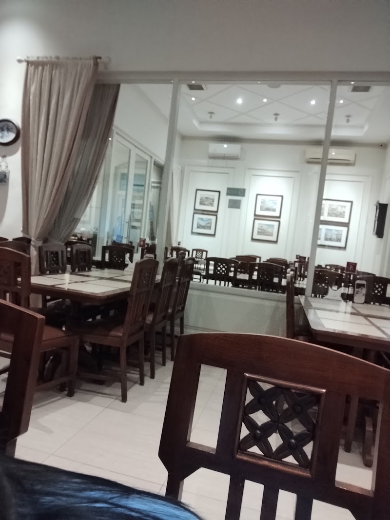 Bon Ami Restaurant - Kombes Pol. M. Duryat - Ryan Pratama