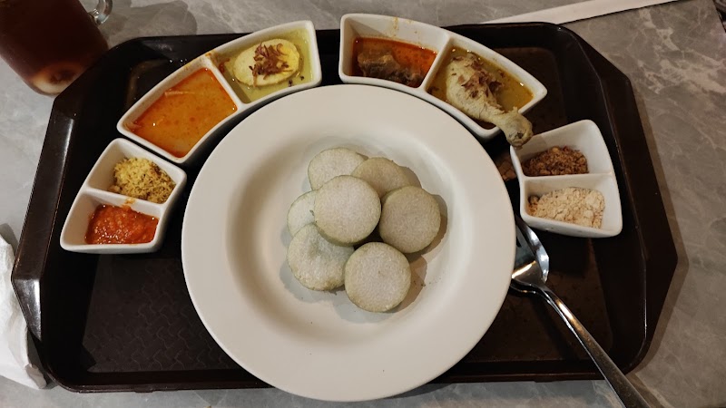 Bon Ami Restaurant - Kombes Pol. M. Duryat - Ryan Pratama