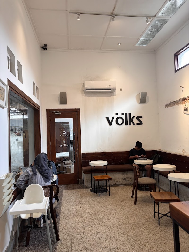 Völks Coffee | Specialty Coffee - Ryan Pratama