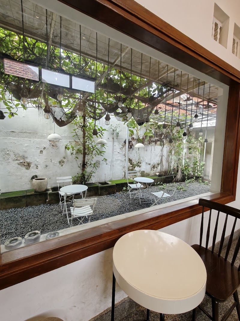 Völks Coffee | Specialty Coffee - Ryan Pratama