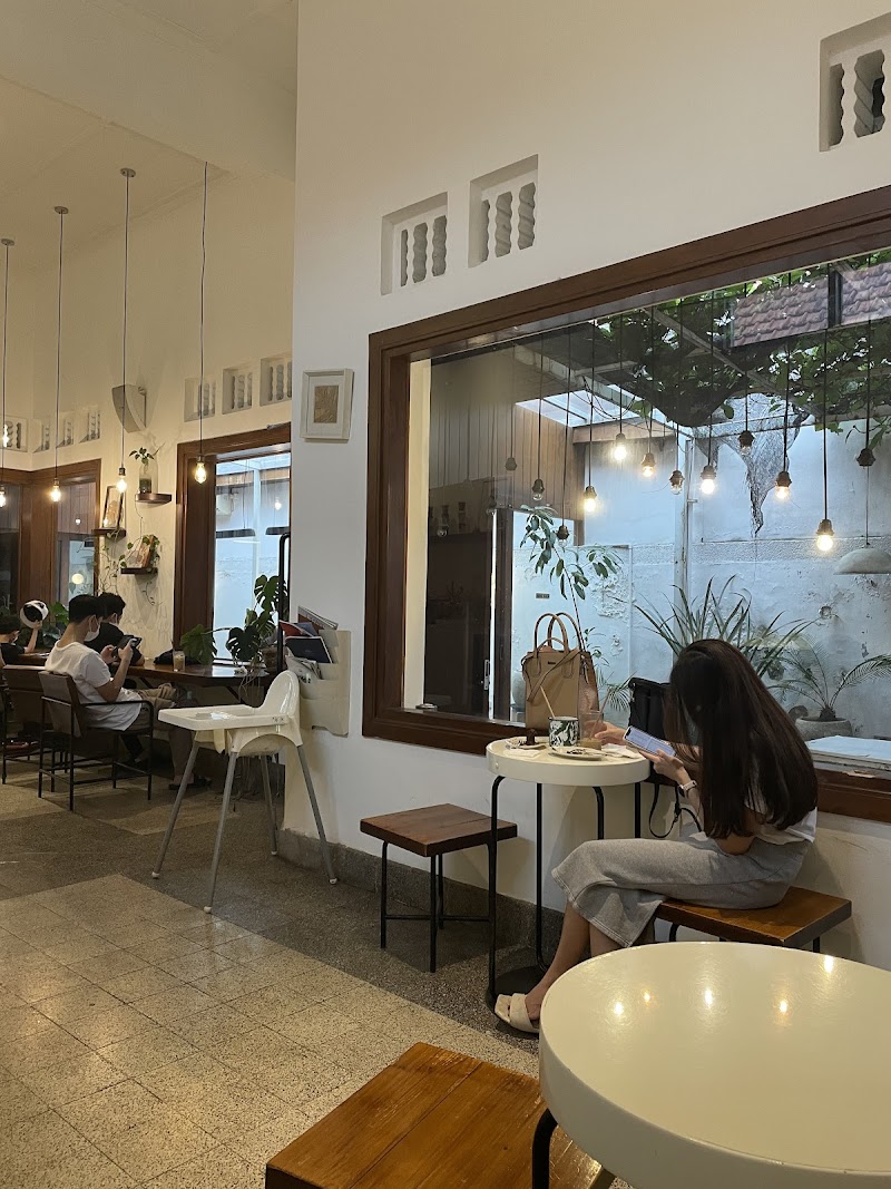 Völks Coffee | Specialty Coffee - Ryan Pratama