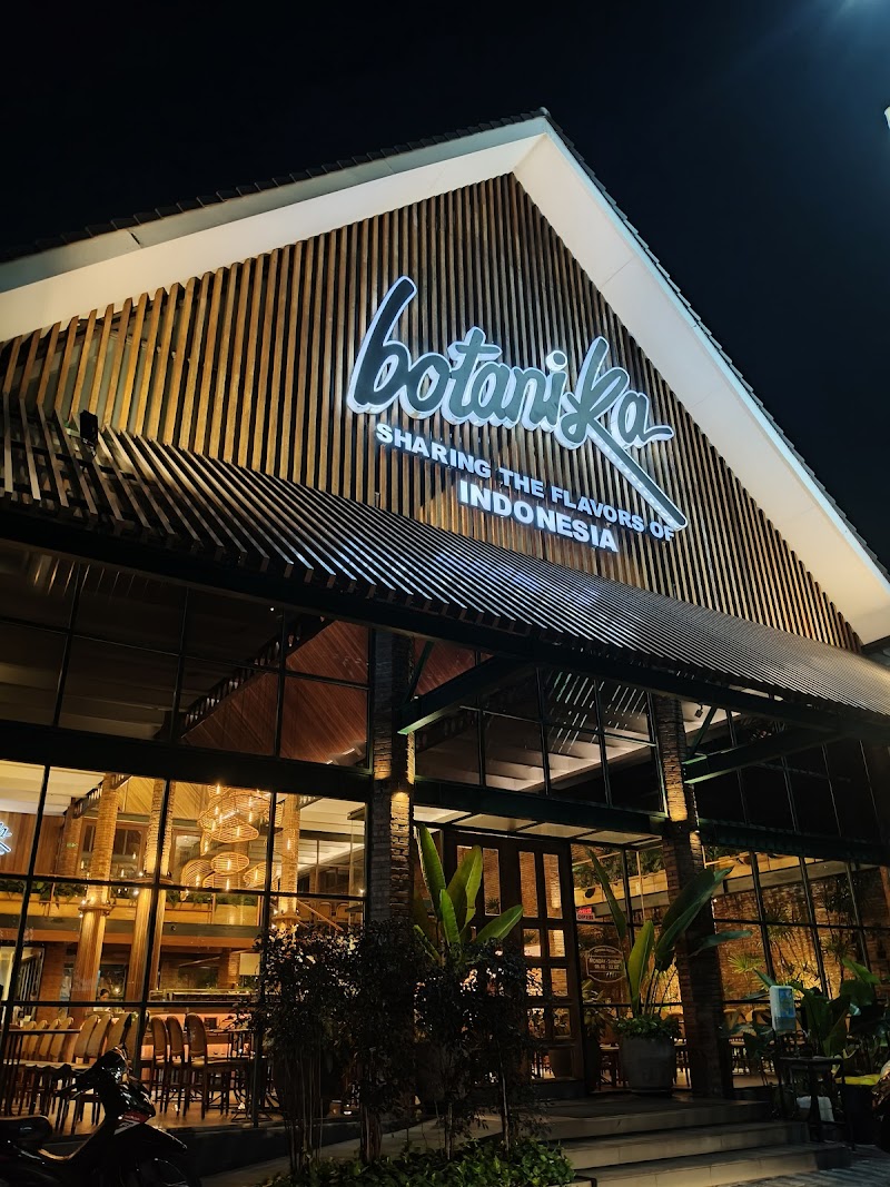 Botanika - Kertajaya Indah 7 - Ryan Pratama Botanika - Kertajaya Indah - Ryan Pratama