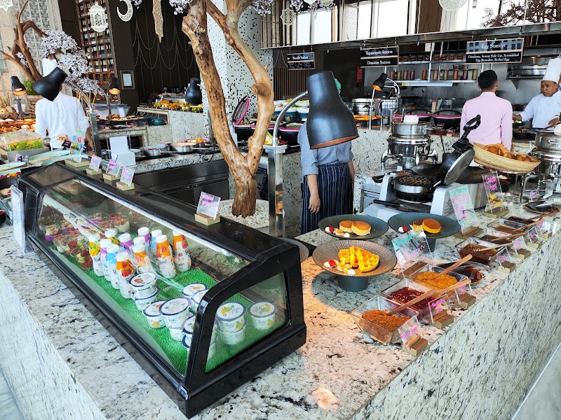 Magnolia Restaurant At Westin Surabaya - Ryan Pratama