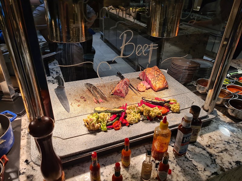 Magnolia Restaurant At Westin Surabaya - Ryan Pratama