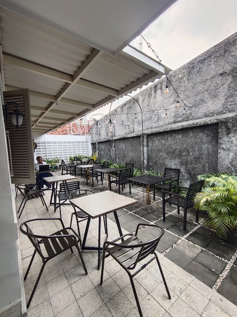 Sambang Cafe & Eatery 11 - Ryan Pratama Sambang Cafe & Eatery - Ryan Pratama